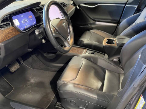 2017 Tesla Model S 75D