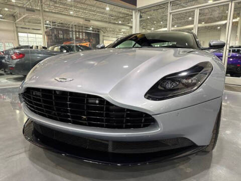 2019 Aston Martin DB11 V8