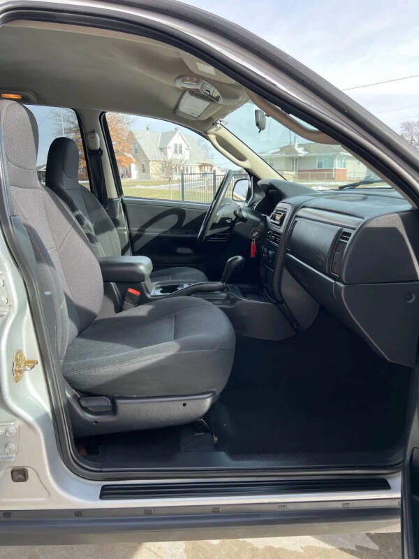 2003 Jeep Grand Cherokee Laredo