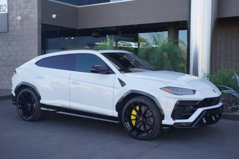 2020 Lamborghini Urus