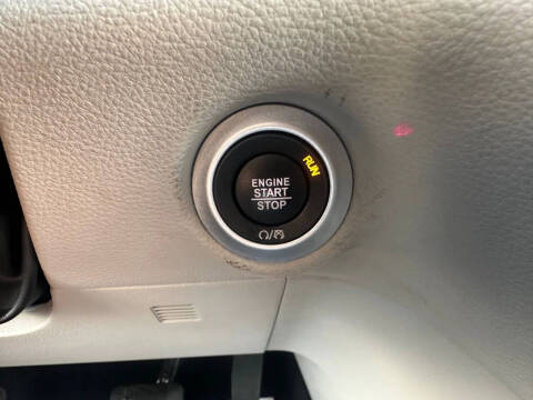 2023 Chrysler Pacifica Plug-In Hybrid Touring L