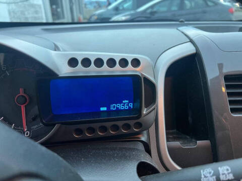 2015 Chevrolet Sonic LTZ Auto