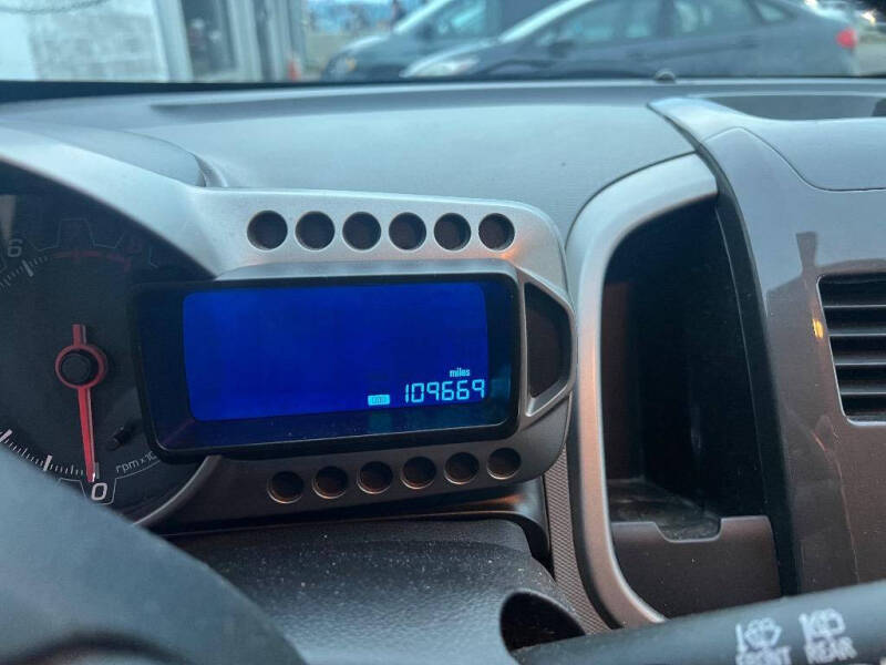 2015 Chevrolet Sonic LTZ Auto