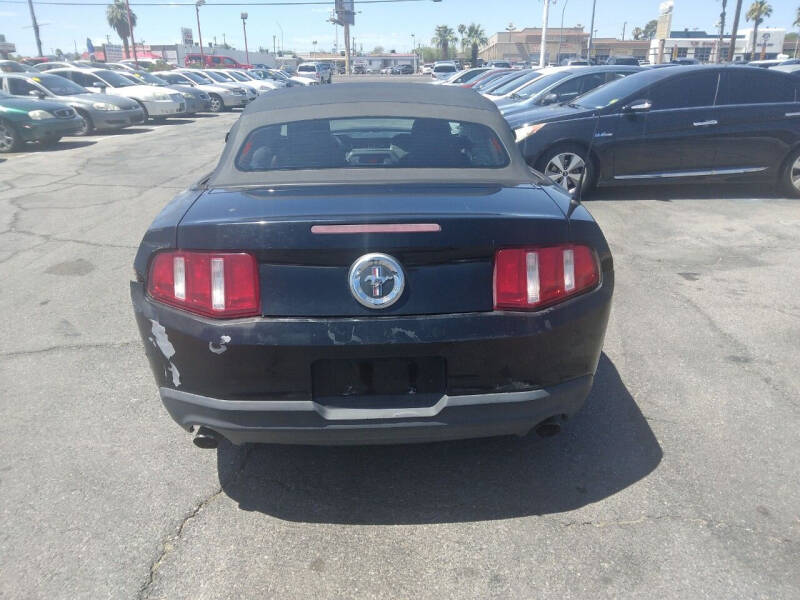 2012 Ford Mustang V6