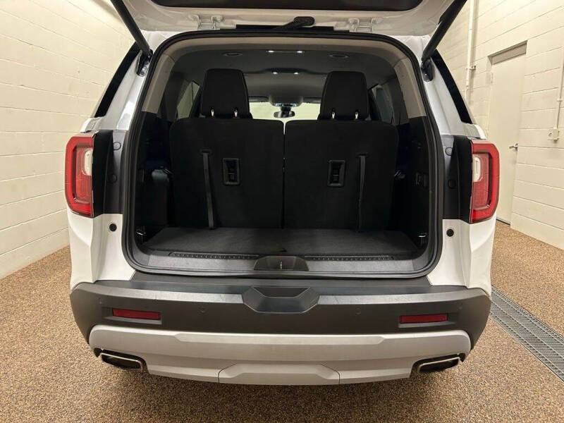 2022 GMC Acadia SLE