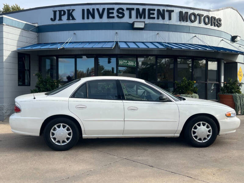 2004 Buick Century Base's photo