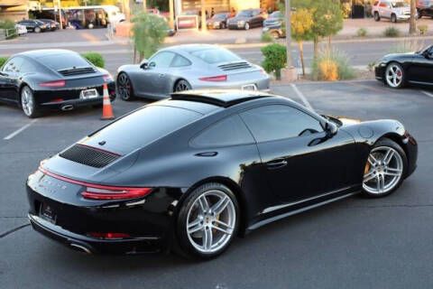 2017 Porsche 911 Carrera 4