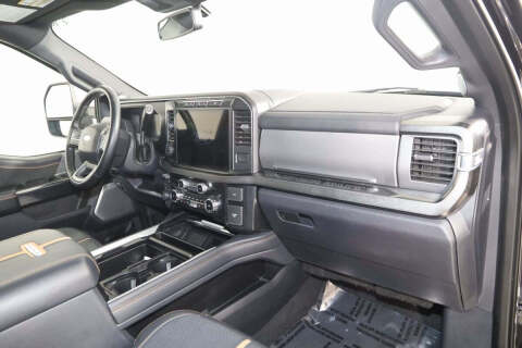 2024 Ford F-350 Super Duty Platinum