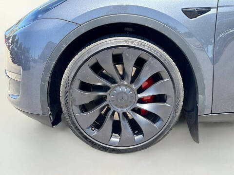 2023 Tesla Model Y Performance