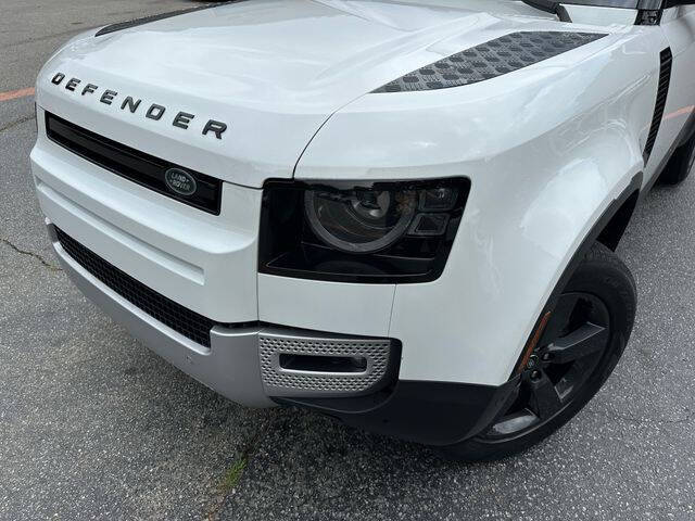 2022 Land Rover Defender 110 S