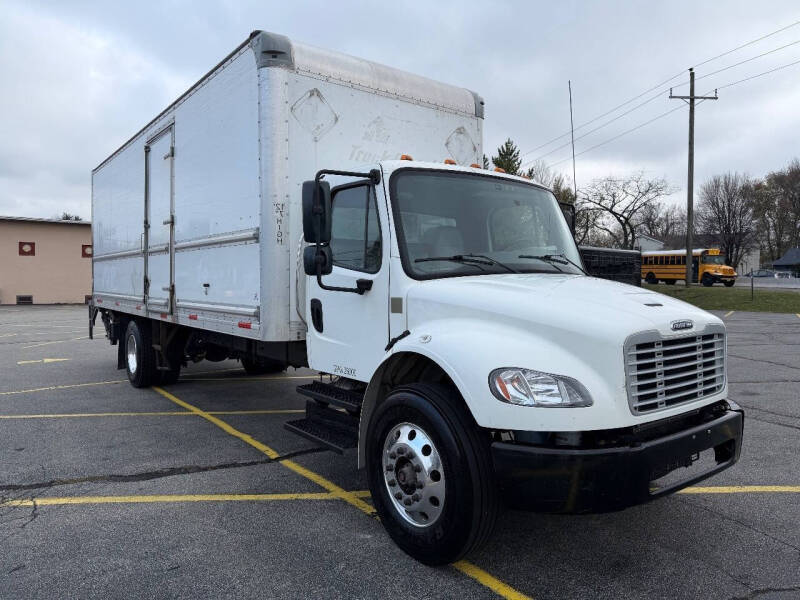 2019 Freightliner M2 106