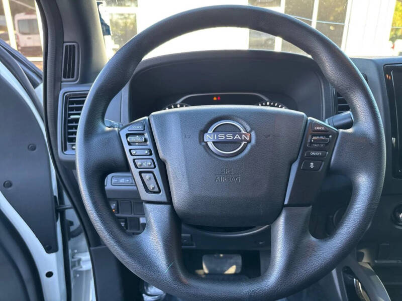 2023 Nissan Frontier