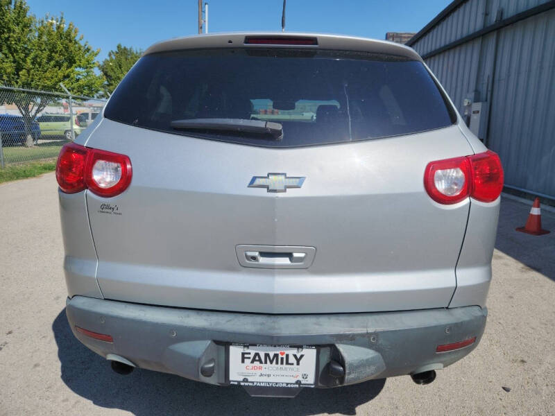 2011 Chevrolet Traverse LTZ