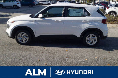 2026 Hyundai Venue SE