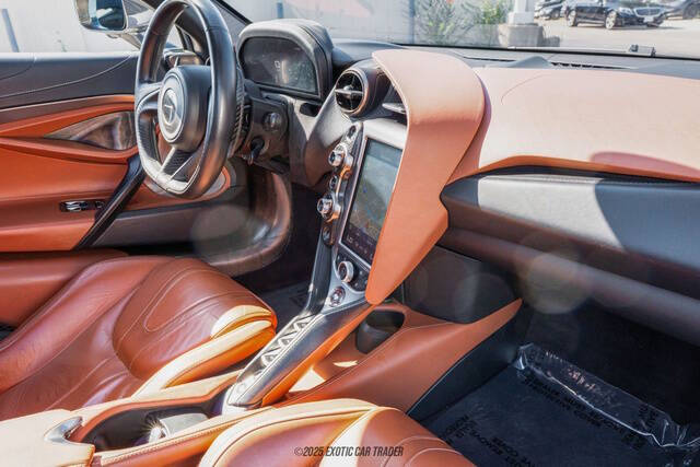 2018 McLaren 720S Luxury