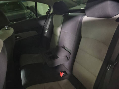 2014 Chevrolet Cruze LS Auto