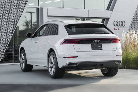 2023 Audi Q8 quattro Premium Plus 55 TFSI