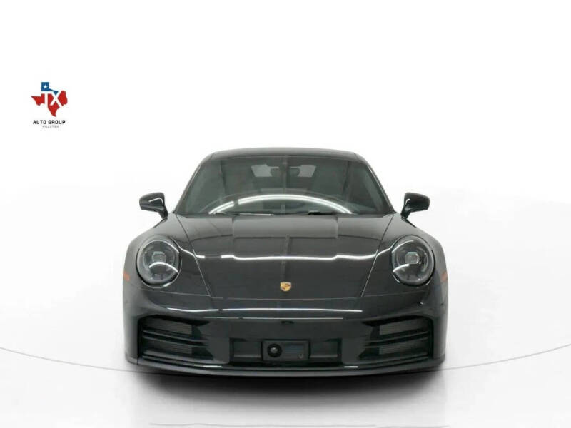 2025 Porsche 911 Carrera