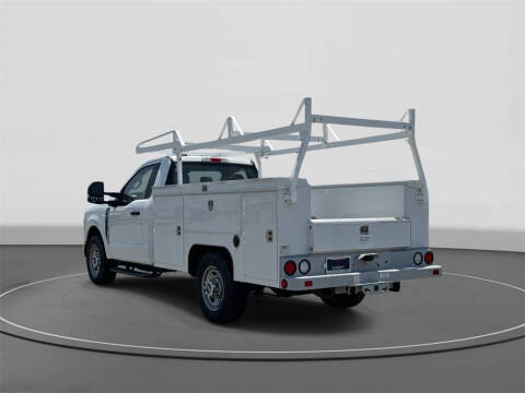 2025 Ford F-350 Super Duty XL