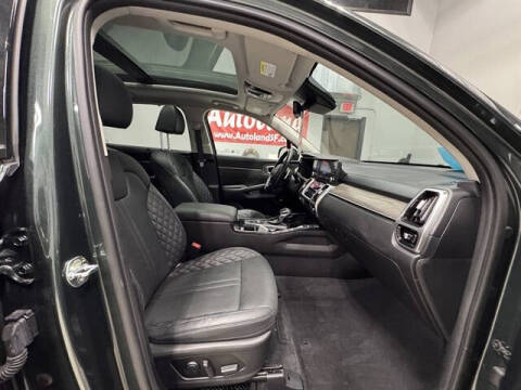 2023 Kia Sorento X-Line SX Prestige