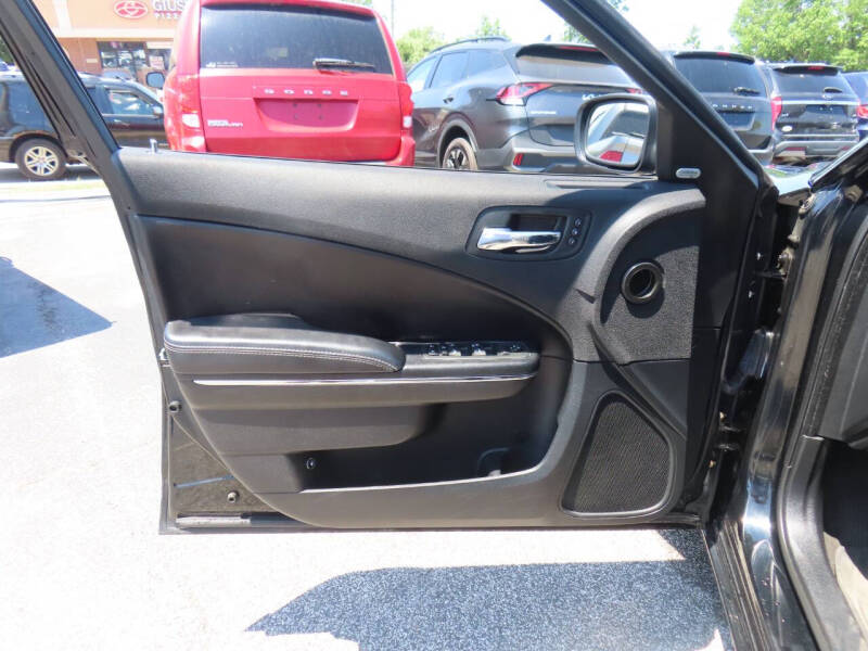 2013 Dodge Charger SXT Plus