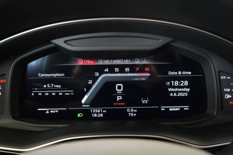 2023 Audi SQ8 4.0T quattro Premium Plus