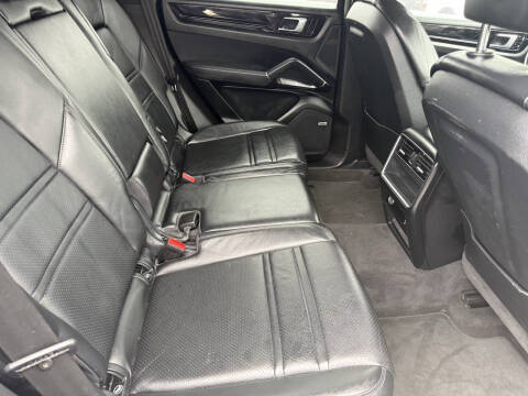 2021 Porsche Cayenne