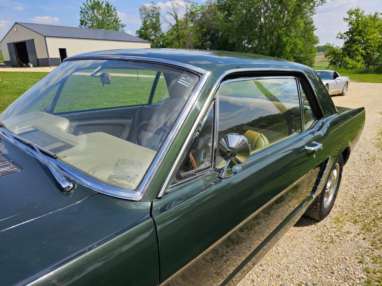 1965 Ford Mustang 105