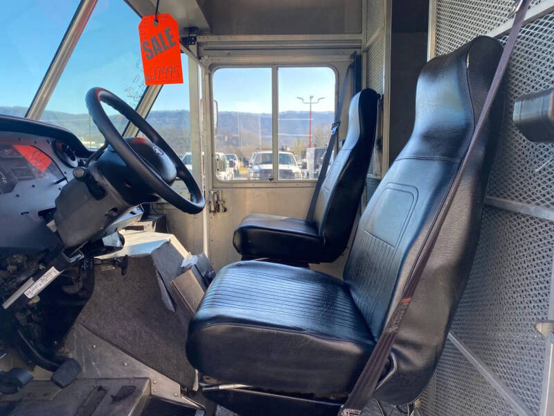 2013 Ford E-Series E-450 SD