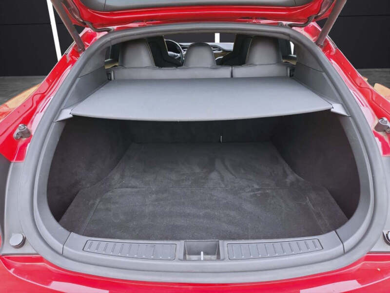 2014 Tesla Model S P85D