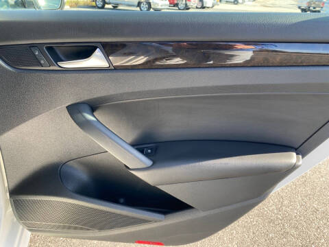 2014 Volkswagen Passat 2.0L TDI SEL Premium