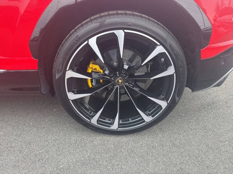 2019 Lamborghini Urus