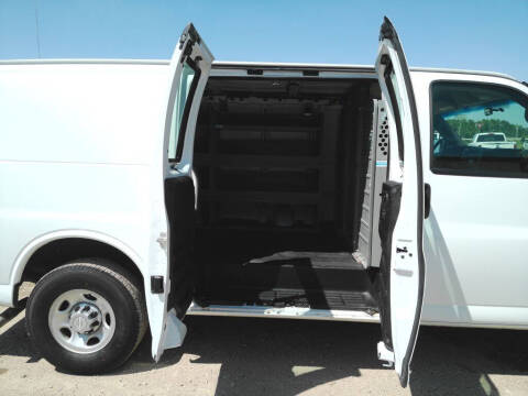 2017 Chevrolet Express 2500