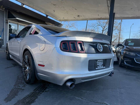 2014 Ford Mustang V6 Premium
