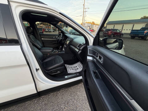 2017 Ford Explorer Sport