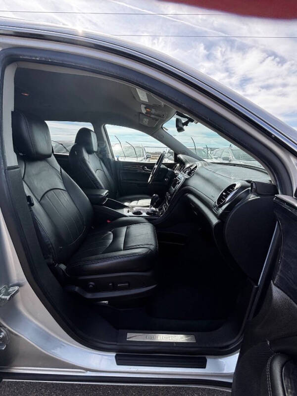 2017 Buick Enclave Leather