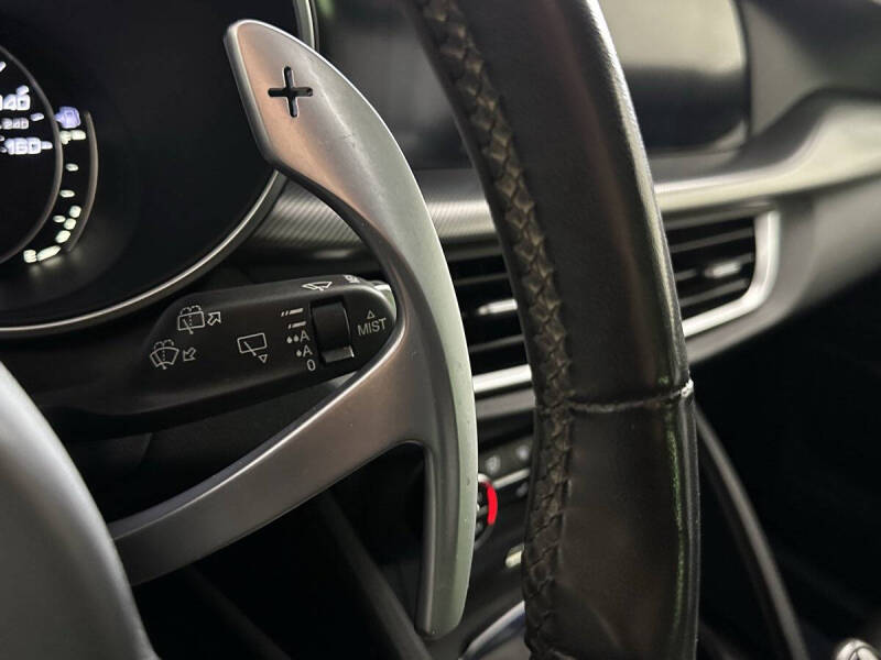 2018 Alfa Romeo Stelvio Sport