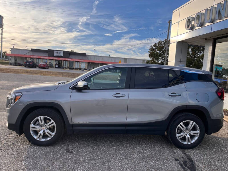 2024 GMC Terrain SLE