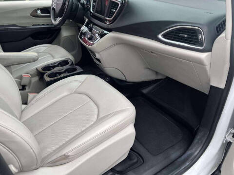 2021 Chrysler Voyager LXi