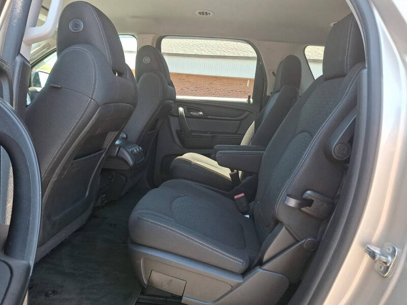 2015 GMC Acadia SLE-2