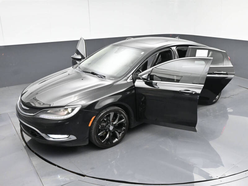 2016 Chrysler 200 C