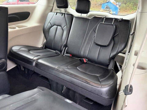 2024 Chrysler Pacifica Plug-In Hybrid