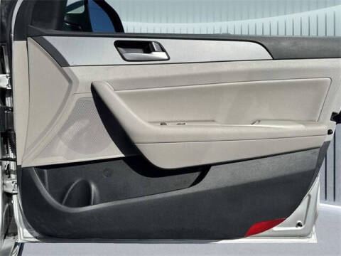 2016 Hyundai Sonata Hybrid SE