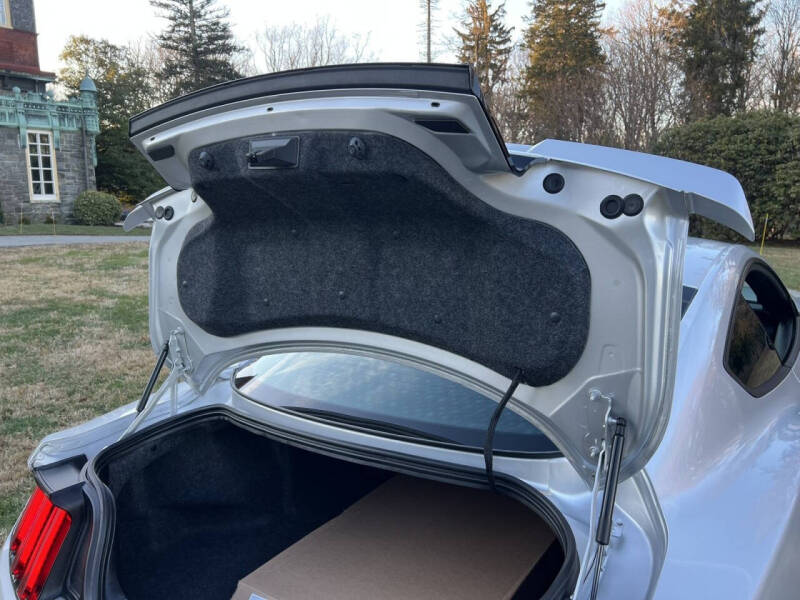 2015 Ford Mustang V6