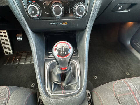 2013 Volkswagen GTI Base PZEV