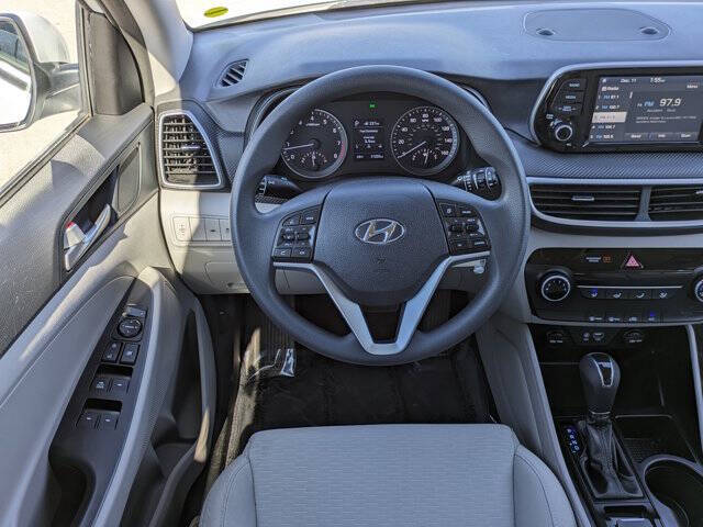 2021 Hyundai Tucson SE