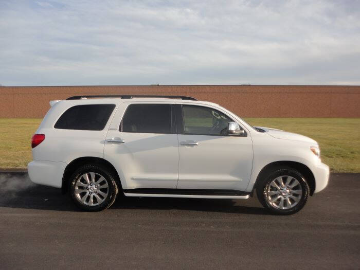 2010 Toyota Sequoia Limited