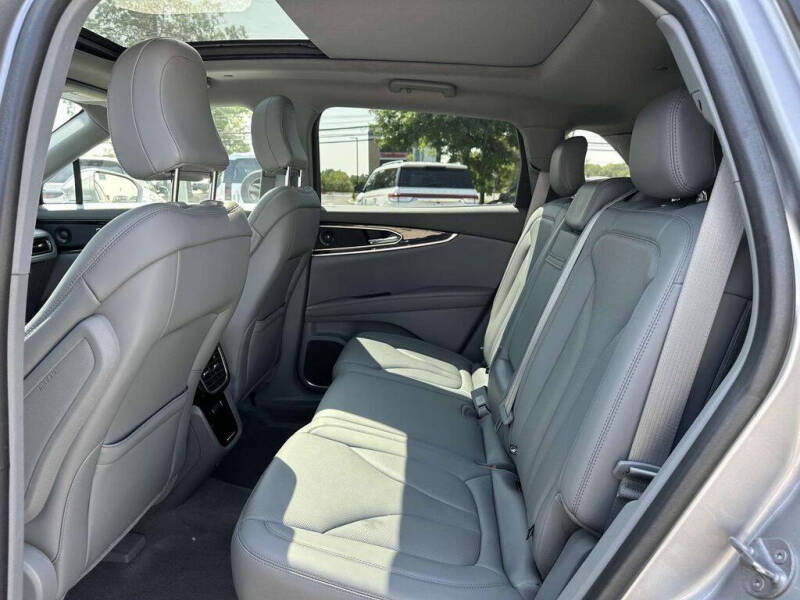 2021 Lincoln Nautilus Reserve