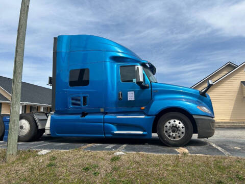 2019 International LT625
