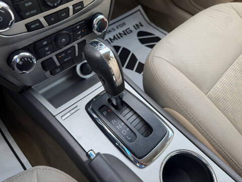 2012 Ford Fusion SE